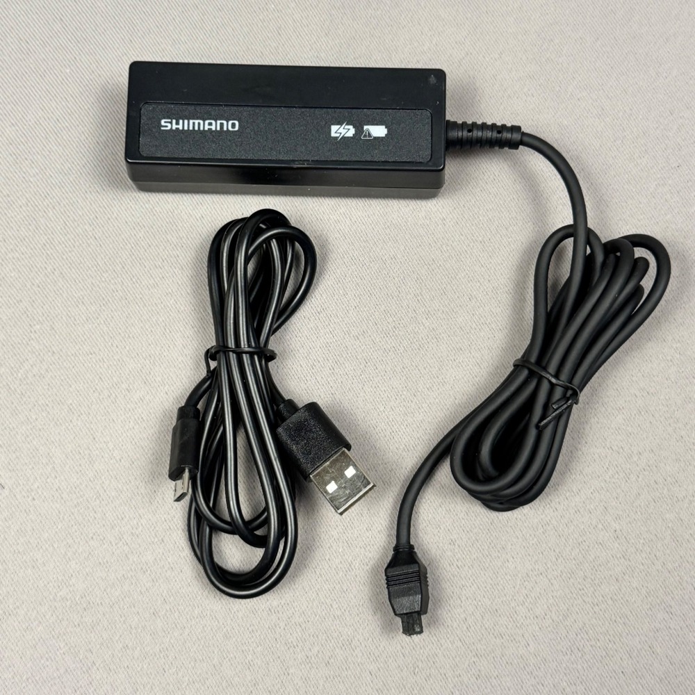 Shimano SM-BCR2 Di2 Battery Charger for Internal Batteries with USB Cable Black